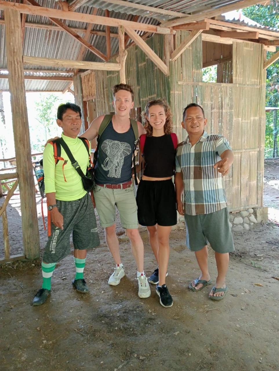 Landak River Guest House Only Trekking With Us ブキットラワン エクステリア 写真